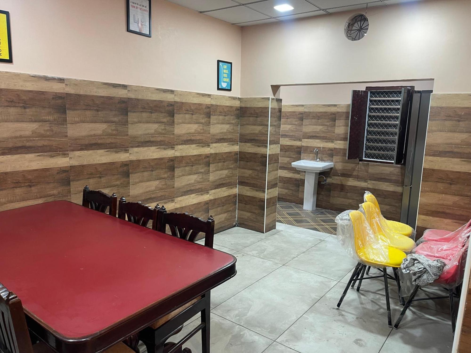 Shiv Shakti Guest House Bhiwani Ngoại thất bức ảnh